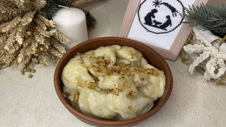 Пісні вареники з капустою на Святвечір 🥟