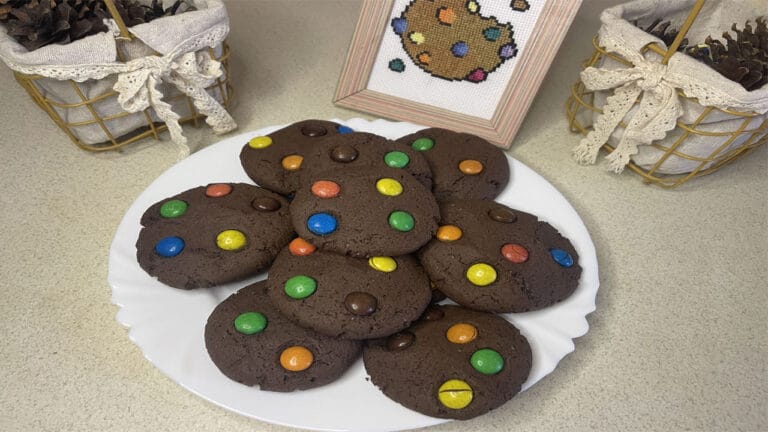 Шоколадне печиво з M&M’s — м’яке всередині, хрумке зовні