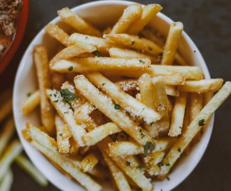 Як зробити картоплю, як у Макдональдсі: секрети приготування